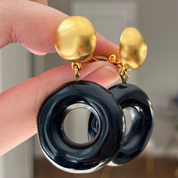 Vintage Givenchy Round Chunky Hoop Black Enamel Drop Matte Gold Clip Earrings - Picture 1 of 5